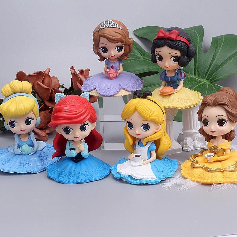 10cm Disney Q Posket Snow White Sofia Alice Belle Mermaid Aurore Princess Figures Toys Collectible Model Dolls Cake Decoration