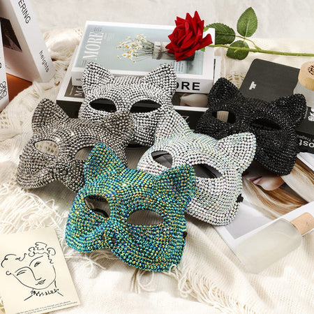 Rhinestone Cat Masquerade Mask, Crystal Studded Half Face Mask for Women Halloween Party and Cosplay