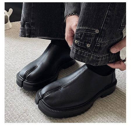 Tabi shoes for men and women classic leather split toe shoes casual one foot shoes Unisex flat shoes Comfortable design