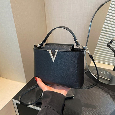 Luxury Women's Tote Bag, Chic V Shaped Stylish Pu Leather Bucket Bag, Top Cover Handbag Women Shoulder Crossbody Bags for Woman