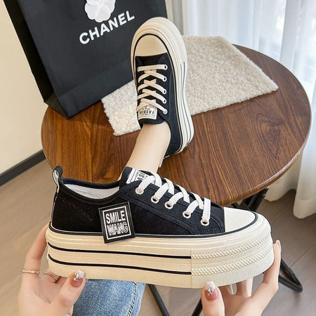 2024 New Women's Black Platform Canvas Sneakers Lace-up Comfortable Shoes Fashion Outdoor Multi-functional Sports Canvas Shoes