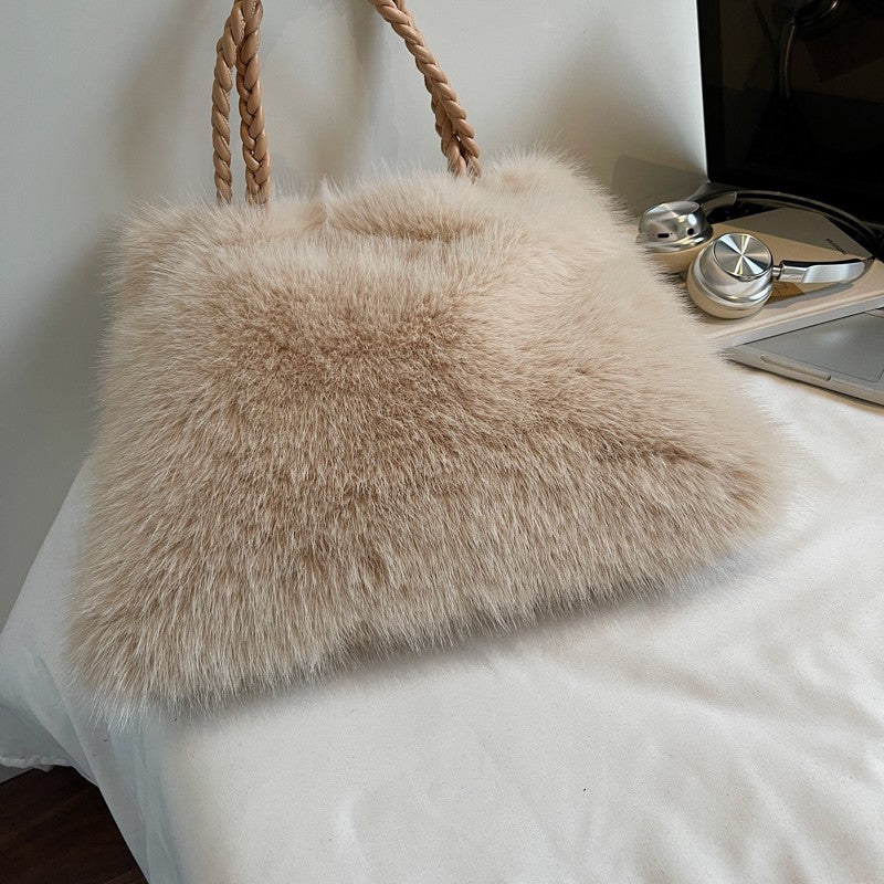 LEFTSIDE Faux Fur Women Shoulder Bags 2025 Luxury Brand Designer Plush Handbags and Purses Soft Warm Winter Underarm Bag