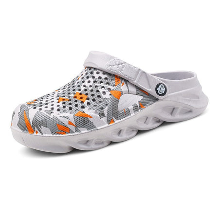Flat Sandals Men Shoes EVA Slippers Garden Platform Sandals Man Summer Sandals New Male Sneakers Outdoor Home Clogs