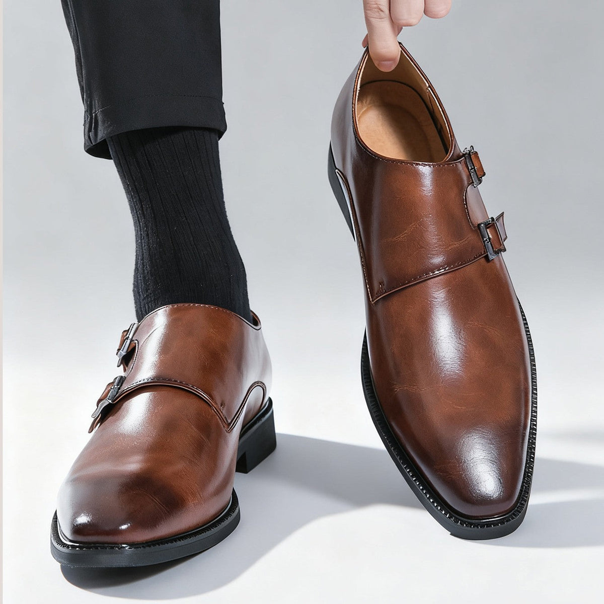 Classic Retro Dress Men's Monk Leather Shoes With Pointed Toe Buckle Business Office Wedding Comfortable Men's Oxfords Shoes