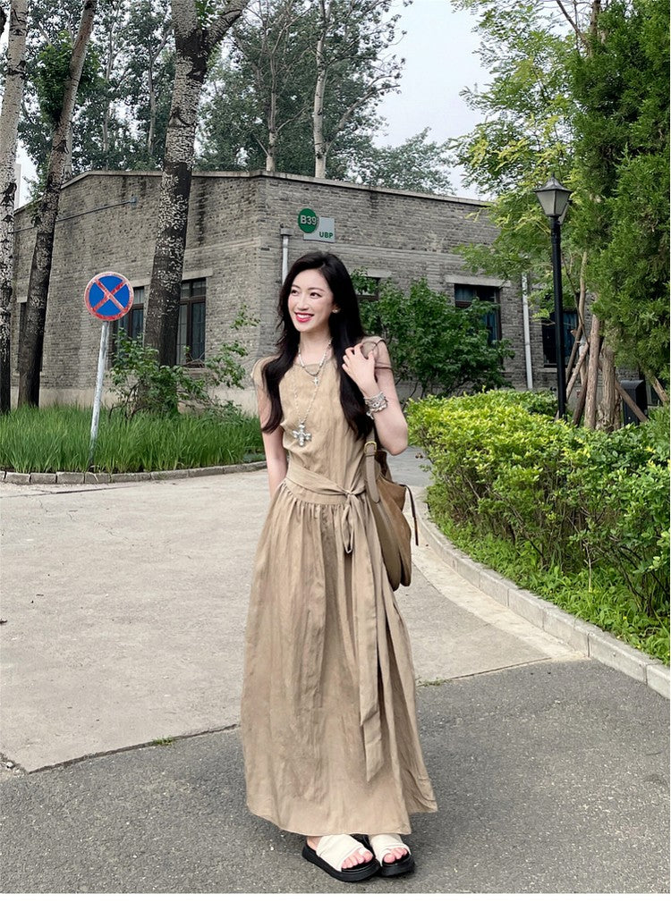 French Riviera Maxi Dress Women Sleeveless Vacation Wear Sculpted Waist Effortless Elegance Seaside Aesthetic Minimalist Luxury