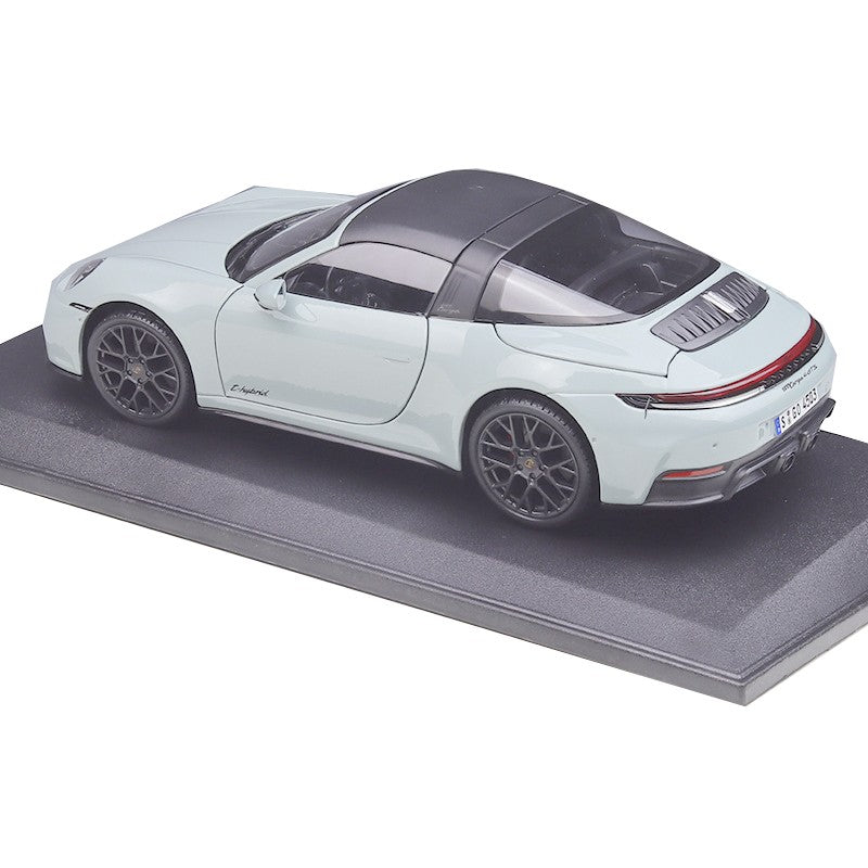 In Stock Maisto 1:18 Porsche 911 Targa 4 Gts (992.2) With Windows Alloy Miniature Diecast Fully Open Model Custom Toys Gifts