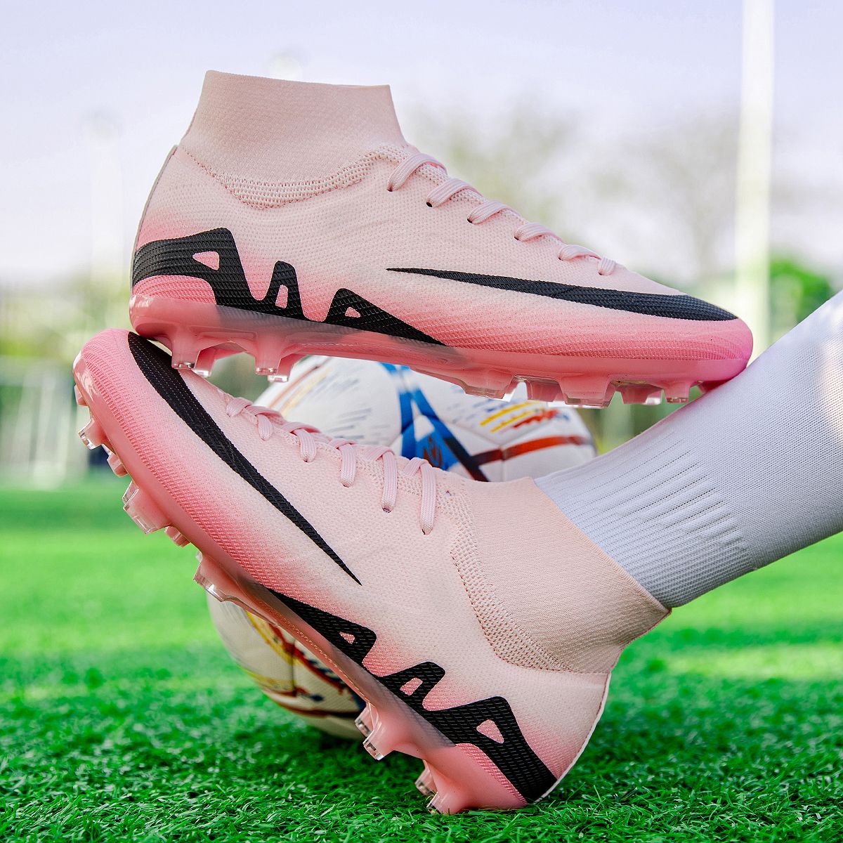 New Men High-top Football Boots Grass Cleats Non-Slip Soccer Shoes Futsal Sneakers High-quality Match Indoor Hot-selling Outdoor