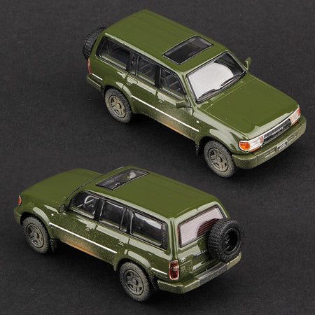 Massdi 1:64 Toyota Land Cruiser LC80 LC300 Car Model Alloy SUV Off-road Miniature Diecast Vehicles Toy Collection