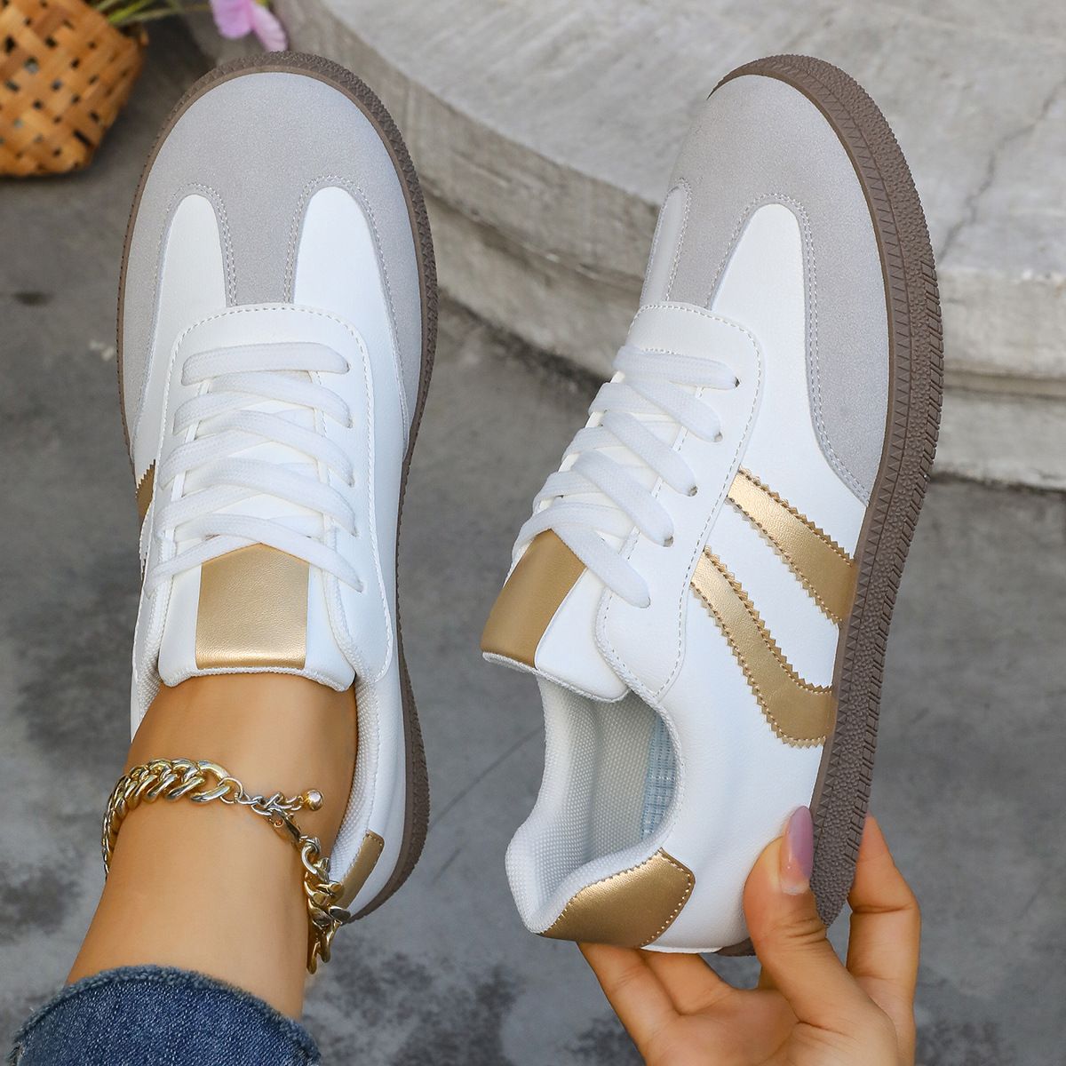 2025 New Women Sneakers Comfortable Classical Shoes Outdoor Walking Sneakers Women Fashion Casual Flats Vulcanize Shoes Ladies