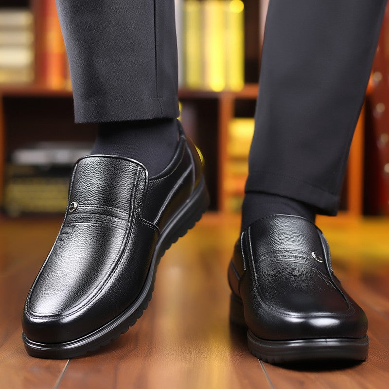 100% cowhide Men's Leather shoes New large size Fashion  riding boots Men's shoes Casual sports shoes Low heels Motorcycle boots
