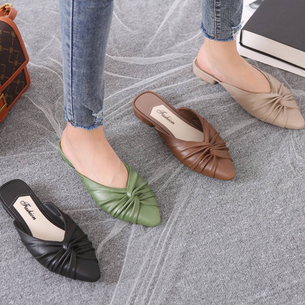 Women's Summer New PVC Fashion Pointy Solid Color Daily Casual Indoor And Outdoor Sandals Beach Flip-flops  Low Heel Sandals