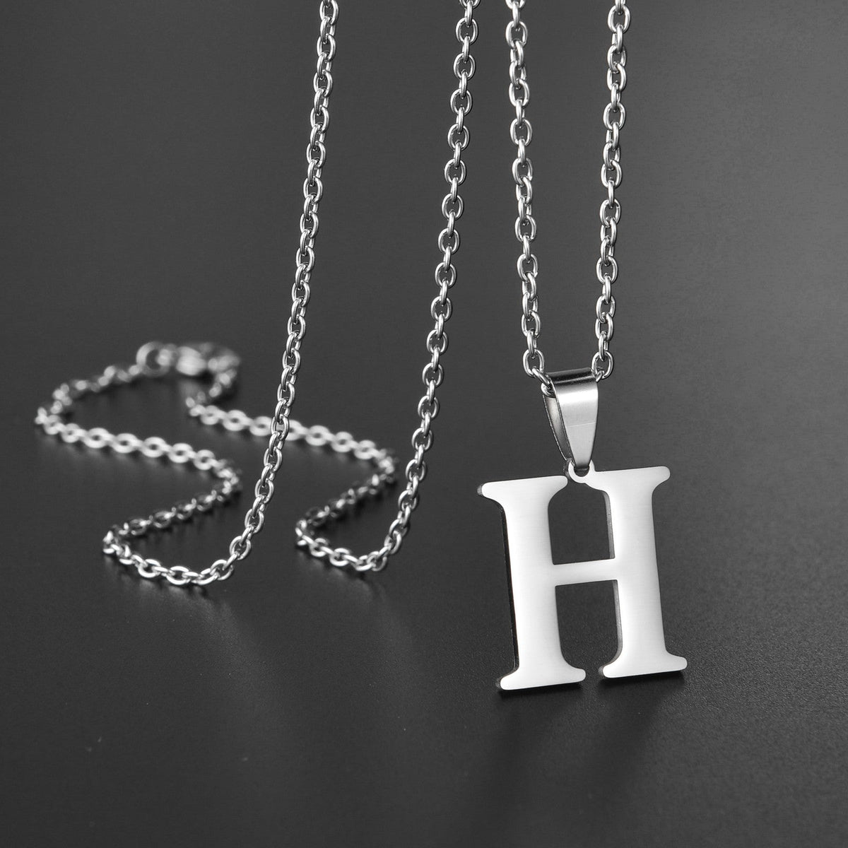 26 Alphabet Letters A-Z Name Pendant Stainless Steel Necklace Initial Minimalist Necklaces For Men Women Fashion Gifts Wholesale