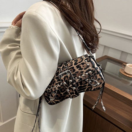 Shoulder Bag for Women Punk Style Purse PU Leather Rock Fashion Handbags with Rivet Small Trendy Armpit Purse