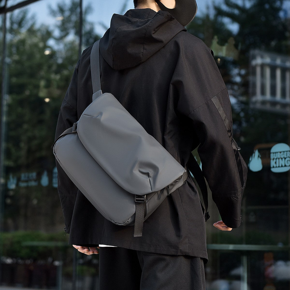 Minimalist Black Men's Shoulder Bag Male High Quality Waterproof Briefcase Crossbody Bag Business Style Messenger Bags for Men
