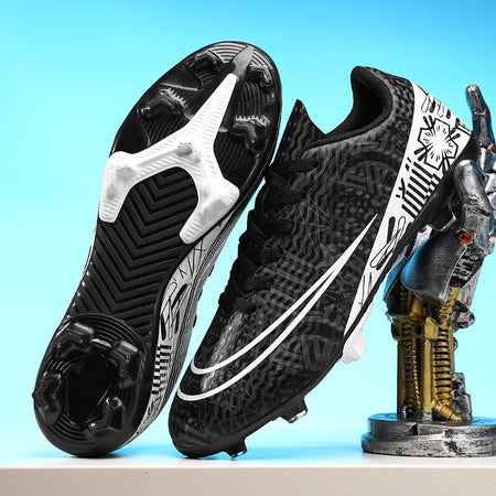 Men Soccer Shoes Adult Kids FG Football Boots Cleats Grass Training Turf Shoes Outdoor Non Slip Futsal Sneakers Unisex