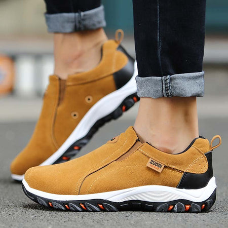 New Men's Casual Sneakers Outdoor Ultra-Lightweight Casual Shoes Large Size Men's Shoes One-Piece Design for Quick and Easy Wear