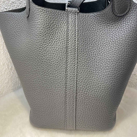 Mendy 22 CM Large size Top Quality Bucket Bags Women's Bag Lady Luxury Designer High End Bag TC Cowhide Golden Sliver
