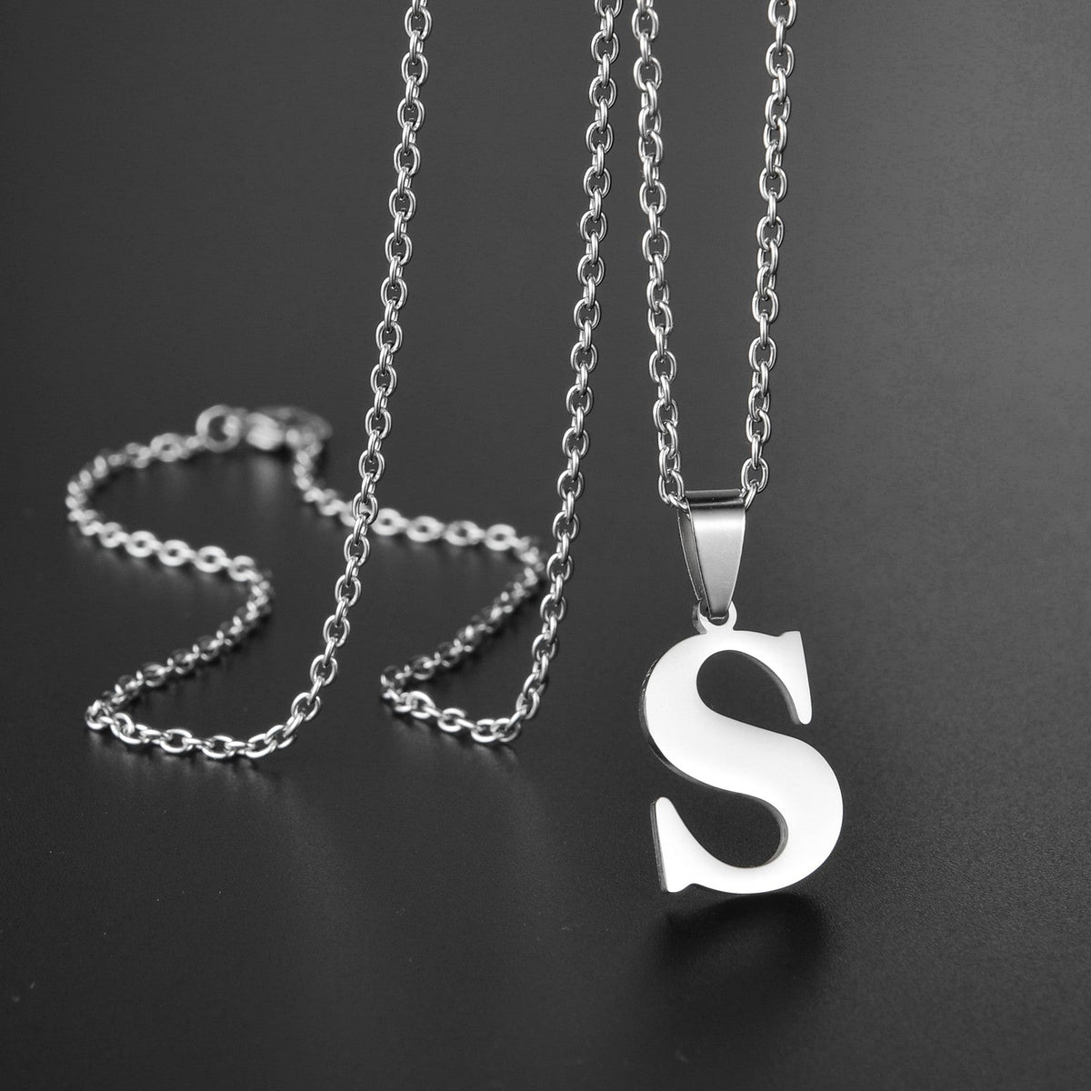26 Alphabet Letters A-Z Name Pendant Stainless Steel Necklace Initial Minimalist Necklaces For Men Women Fashion Gifts Wholesale