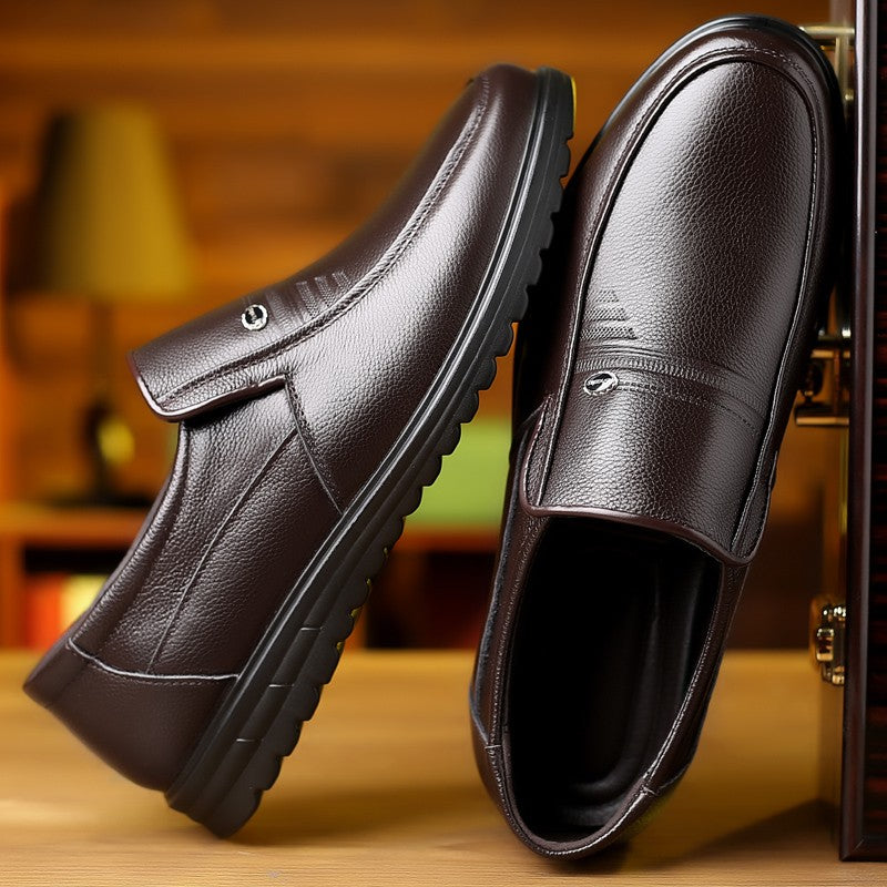 100% cowhide Men's Leather shoes New large size Fashion  riding boots Men's shoes Casual sports shoes Low heels Motorcycle boots