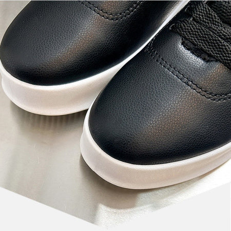 Fashion Thick Sole Black White Soft Men Leather Shoes Platform Men Casual Board Shoes Walking Sport Shoes Lightweight Work Shoes