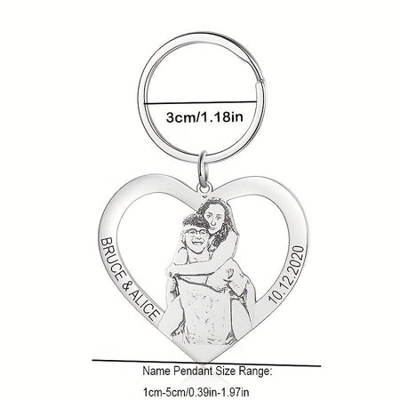 ?Customized Product?Personalized Stainless Steel Heart-Shaped Keychain - Customizable with family and couple photos, text, and date - Valentine's Day/Christmas gift - A memorable keepsake gift for family, couples, and pets