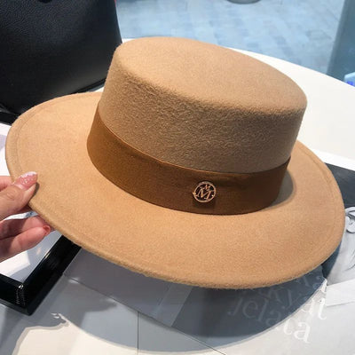spring autumn fashion beach 2025 Women's hat fedoras elegant chapel Men's panama hat fascinator Wedding picture felt Bowler new