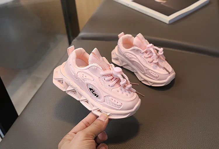Baby Shoes2025 Spring Autumn New Boys and Girls Light Up Clunky Sneaker Small and Medium-sized Children's Soft Soled Baby Shoes