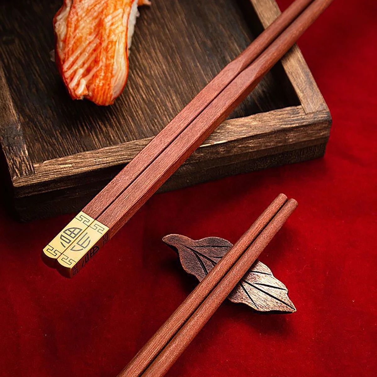 5/6/8/10Pairs Reusable Chopsticks Tableware Handmade Japanese Natural Wood Chopsticks Sushi Food Wooden Chopsticks Non Slip Easy