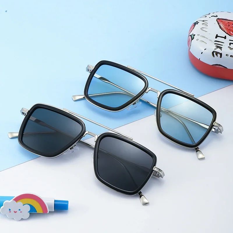 Luxury Fashion Tony Stark Style Kids Polarized Sunglasses Children Square Sun Glasses Boys Girls Oculos Retro Iron Man Glasses