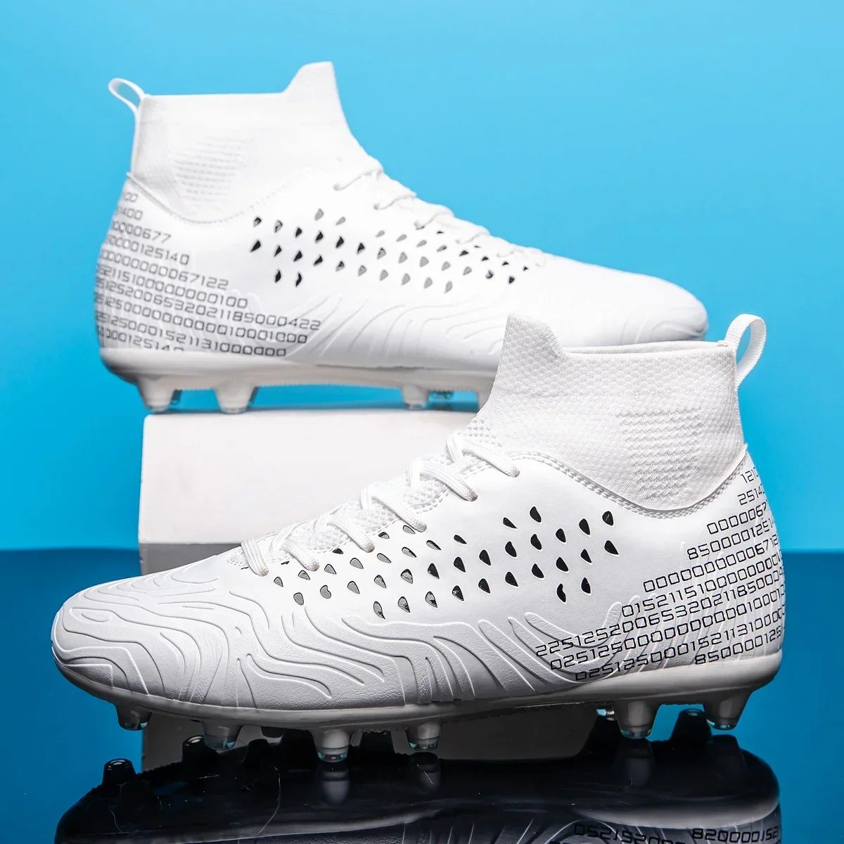 High-top Society Soccer Shoes Football Boots Men Ultra-light Kids Boy Turf Futsal Cleats Children's  Sports Training Footwear