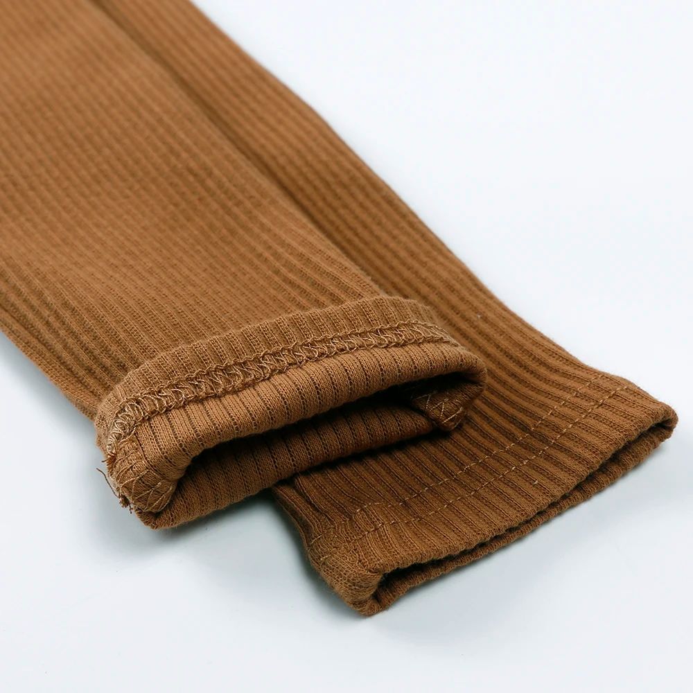 2025 Christmas Baby Suspender Pants with Hat Infant Knit Trousers Outfits Cute Toddler Newborn Casual Leggings Costumes