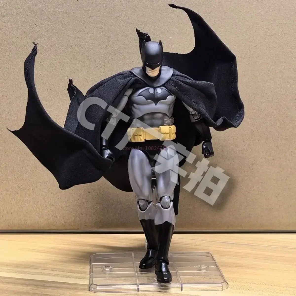 NEW CT Toys Hush Batman Mafex 126 Action Figure Batman DC Justice League Figurine The Dark Knight Collection Kid Toy Gift