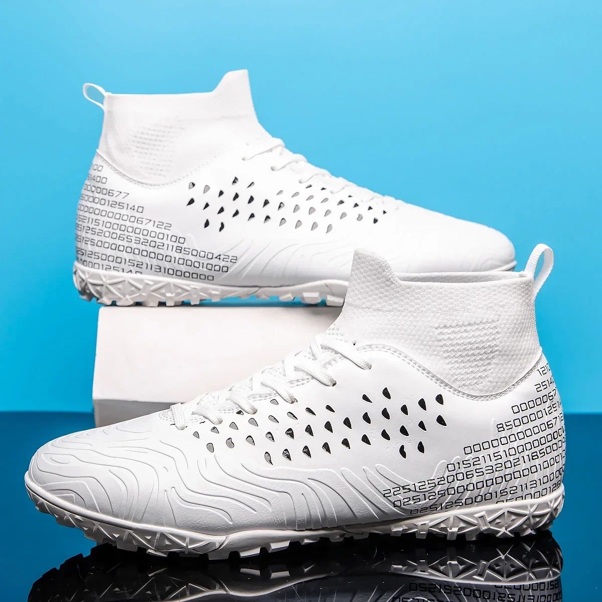 High-top Society Soccer Shoes Football Boots Men Ultra-light Kids Boy Turf Futsal Cleats Children's  Sports Training Footwear