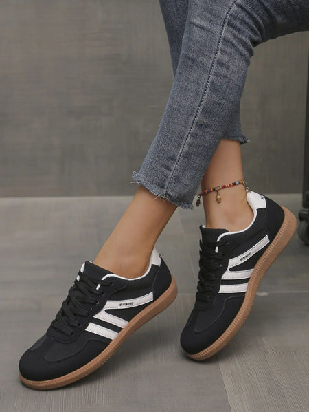 Mix Color Women's Autumn Sneakers Fashion Splicing Flat Heel Vulcanized Shoes Female Lace-Up Non-Slip Pu Leather Casual Shoes