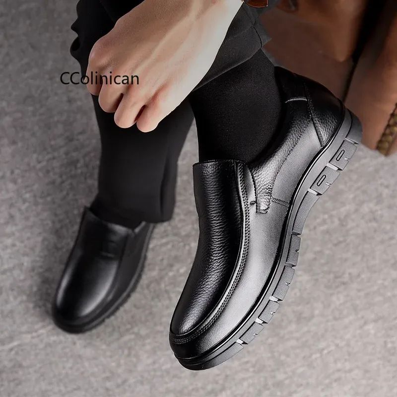 Men Genuine Leather Businenss Loafers Handmade Shoes Non-slip Man Flat Driving Walking Man Soft Luxury Dad Dress Office Shoes