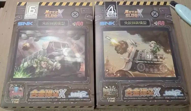In Stock Metal Slug X Series Small Scale Assembly Model Tank Aircraft Truck Captive Doll Model Toys Gifts