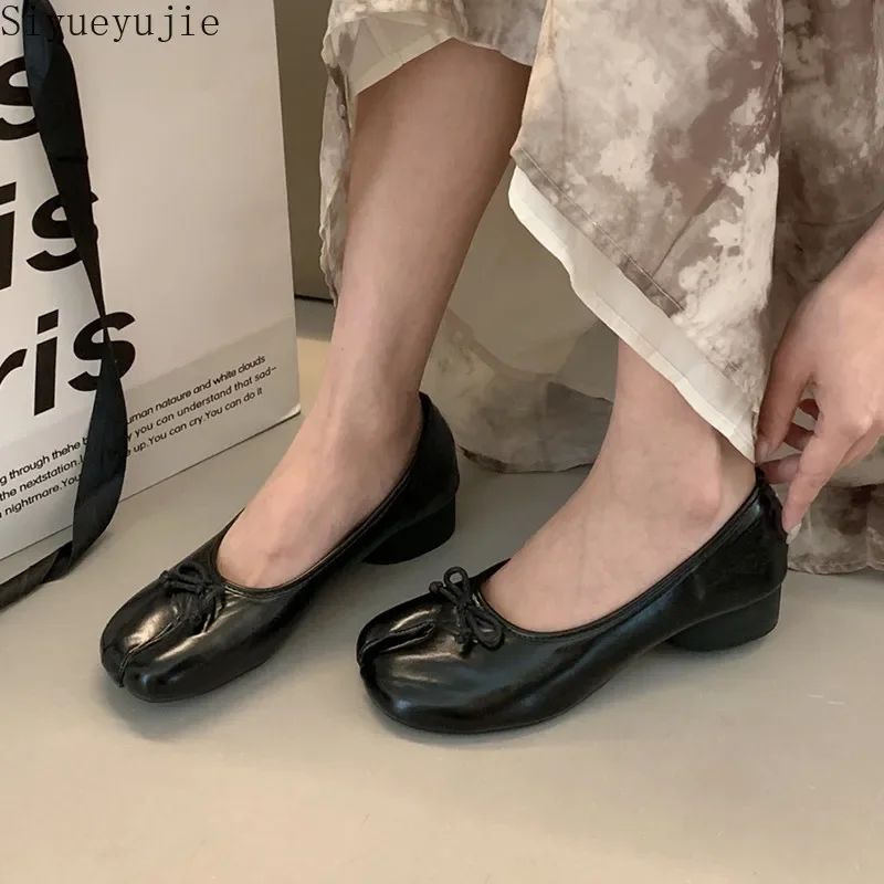 Tabi Shoes Ballet Falts Leather Ballerina Shoes For Women Split Toe Flats Tabi Shoes Slip On Soft Bottom Moccasins with Bowknot