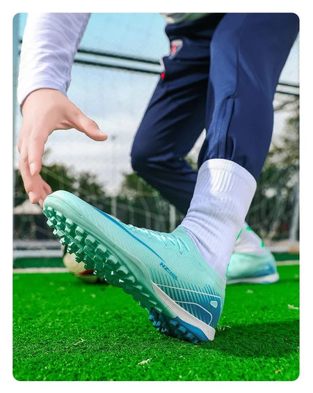 New Men Football Boots Match Ultralight Grass Cleats Soccer Shoes Sneakers Indoor Breathable Long Spikes Training Drop Shipping