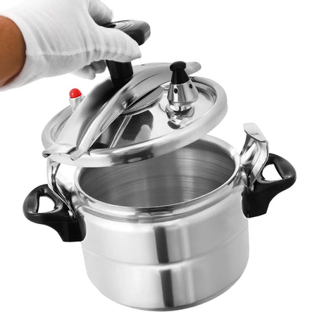 Aluminum Pressure Cooker Induction Compatible Cookware with Spring Valve Safeguard Devices 3L/3.17Qt Capacity For Electric, Gas