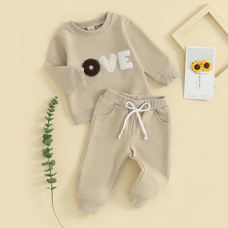 Baby Girl Clothes Newborn Infant Fall Winter Outfits Love Print Long Sleeve Sweatshirts Tops Pants Set 0-24M