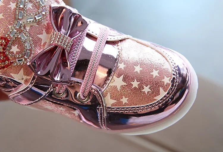 Children's Led Sneakers Girls Cute Glowing Princess Shoes Toddler Luminous Non-slip Footwear Kids Soft Bottom Lighted Sneakers