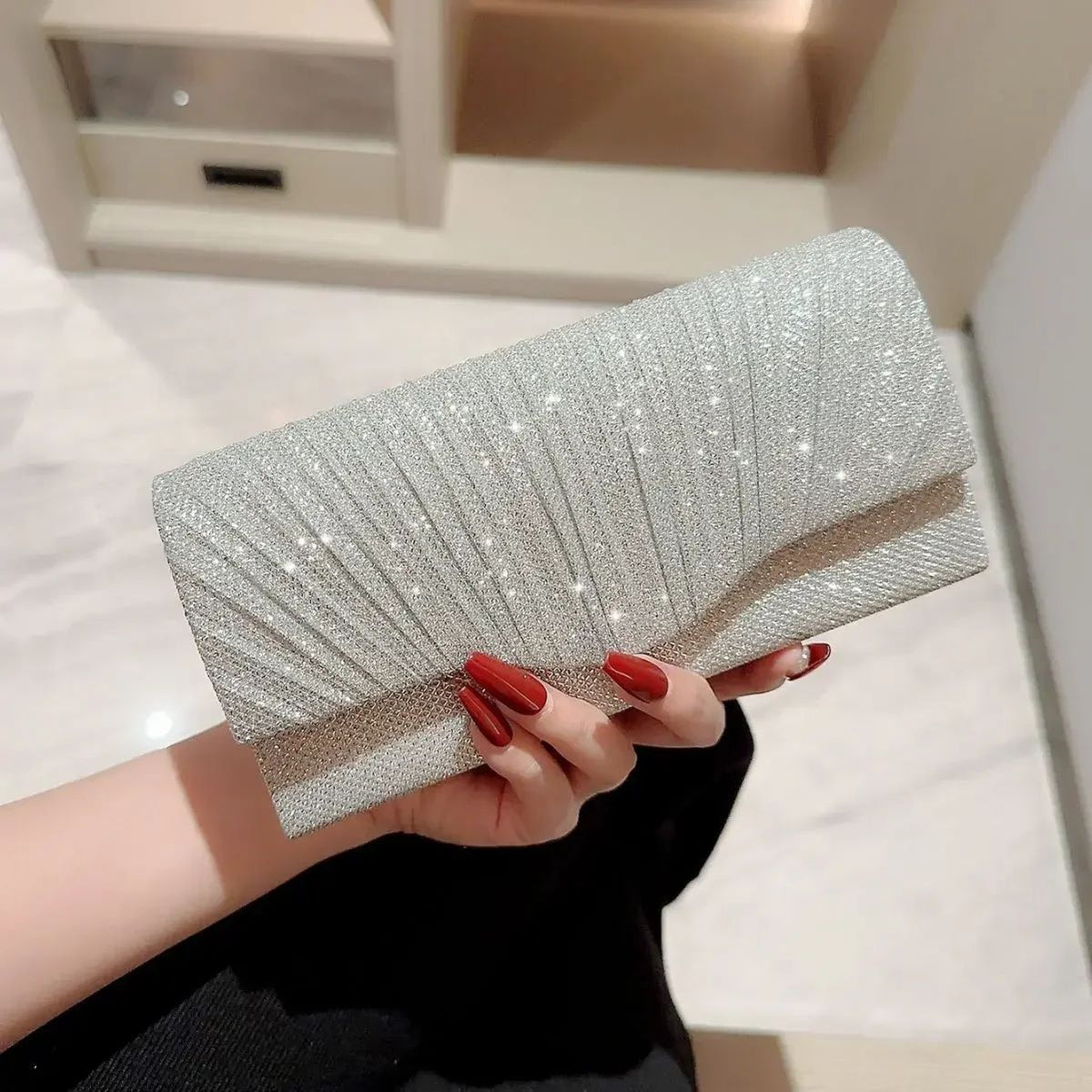 Wedding Party Handbag Ladies Glitter Silver Clutch Bag Envelope Evening Bag Fashion Elegant Long Purse Women Chain Shoulder Bags