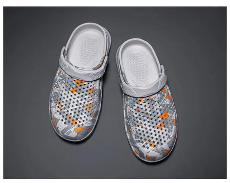 Flat Sandals Men Shoes EVA Slippers Garden Platform Sandals Man Summer Sandals New Male Sneakers Outdoor Home Clogs
