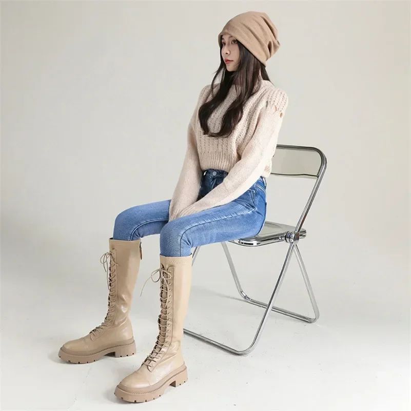 Winter Lady Thermal Plush Jeans Snow Warm Stretch Jeans Hot Sale High Waist Fleece Pants Female Straight Leg Denim Trousers