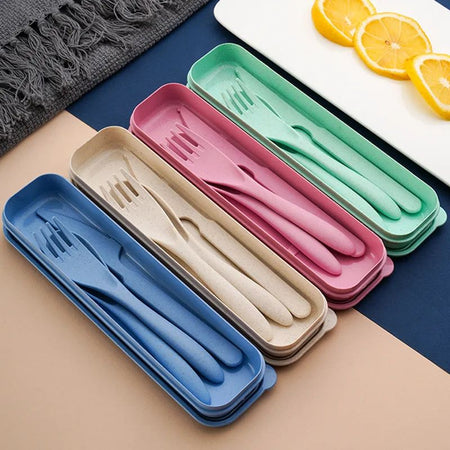 Creative portable cutlery box knife, fork and spoon set plastic student canteen travel portable three-piece set