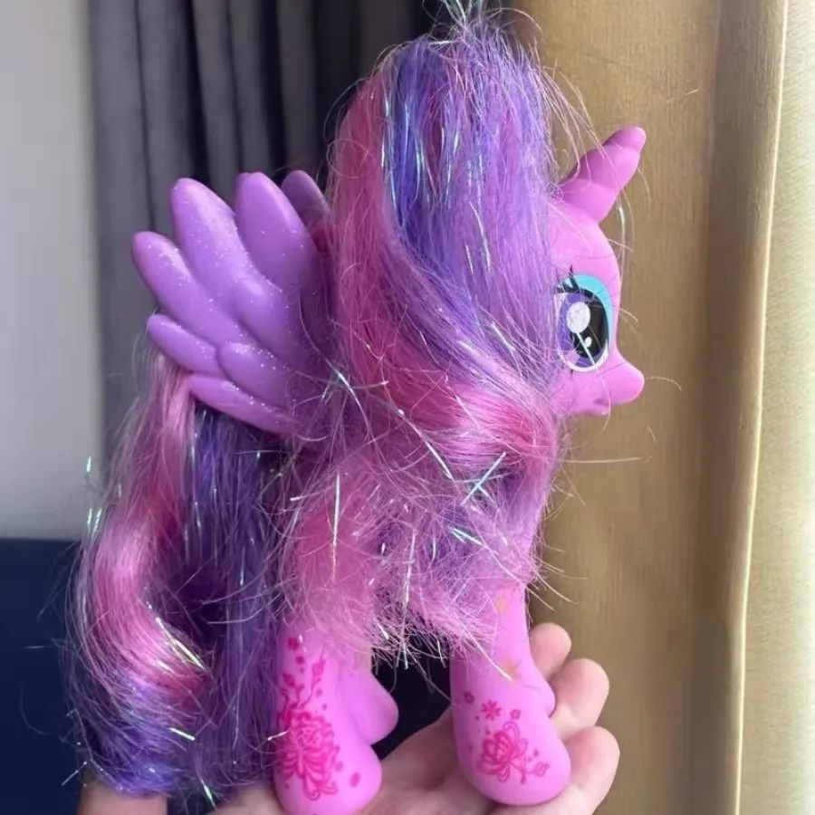 Genuine Hasbro My Little Pony Kawaii Twilight Sparkle Birthday Gift Desktop Decor Anime Cartoon Trendy Toys for Girls Collection