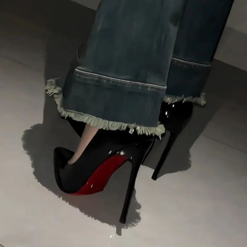 Women's High Heels 2024 New Rhinestone Red High Heels Large Size Women's Wedding Shoes Pointed Toe Women's High Heels Zapatos