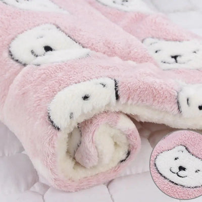 Pet Sleeping Mat Warm Dog Bed Soft Fleece Pet Blanket Cat Litter Puppy Sleep Mat Lovely Mattress Cushion for Small Large Dogs
