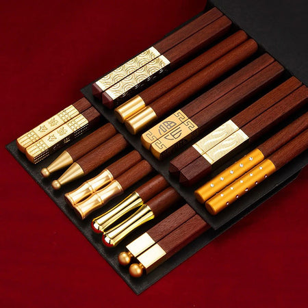 5/6/8/10Pairs Reusable Chopsticks Tableware Handmade Japanese Natural Wood Chopsticks Sushi Food Wooden Chopsticks Non Slip Easy