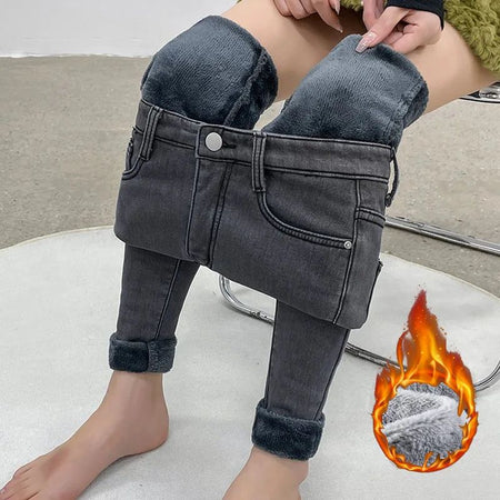 Winter Lady Thermal Plush Jeans Snow Warm Stretch Jeans Hot Sale High Waist Fleece Pants Female Straight Leg Denim Trousers